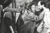 Dormind_pe_un_sarpe_86_87_05